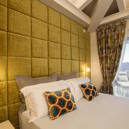 Francesca Relais & Private Hotell