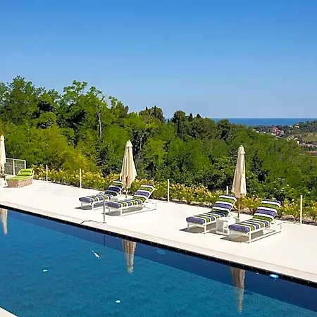 Francesca Relais & Private Hotel