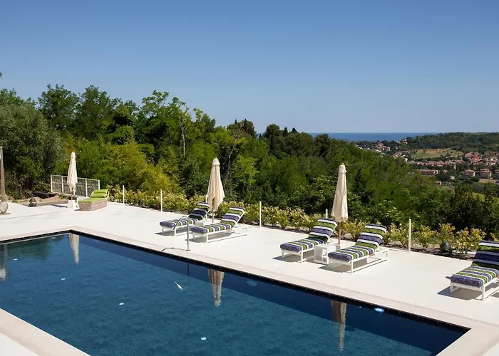 Francesca Relais Hotell 4*